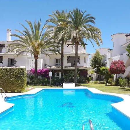 Naranjos Atico Duplex Con Ascensor Privado * Marbella