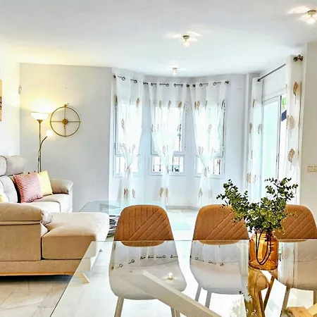 Naranjos Atico Duplex Con Ascensor Privado * Marbella
